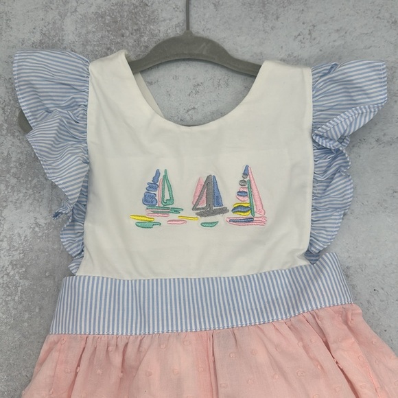 Embroidered Sailboat Romper with Cross-back and Adjustable Straps 24 months - Picture 2 of 5